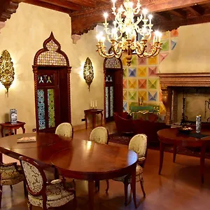 Della Torre In Bed & Breakfast Verona