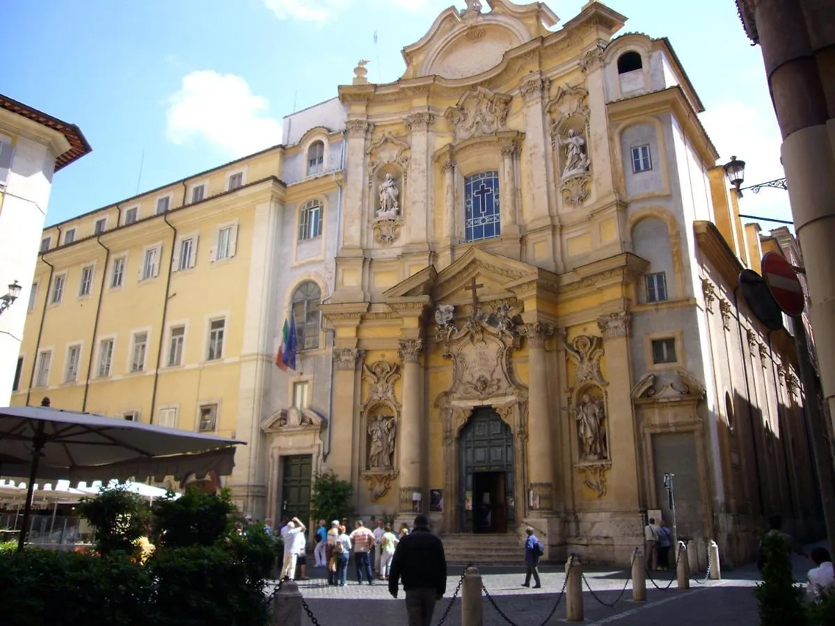 ** Bed & Breakfast Pantheon Antique Suite Rome Italy