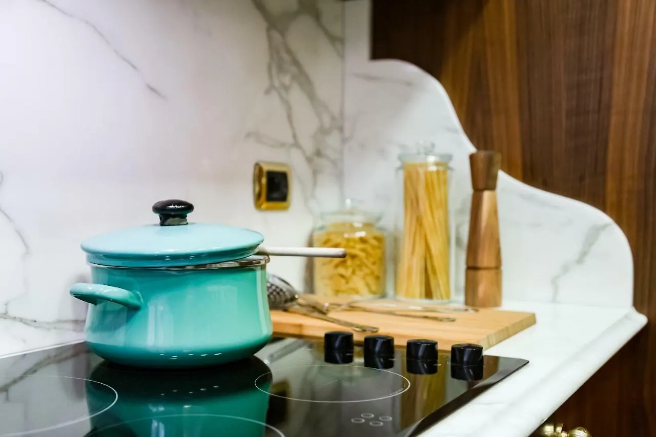 Pantheon Antique Suite Rome Italy